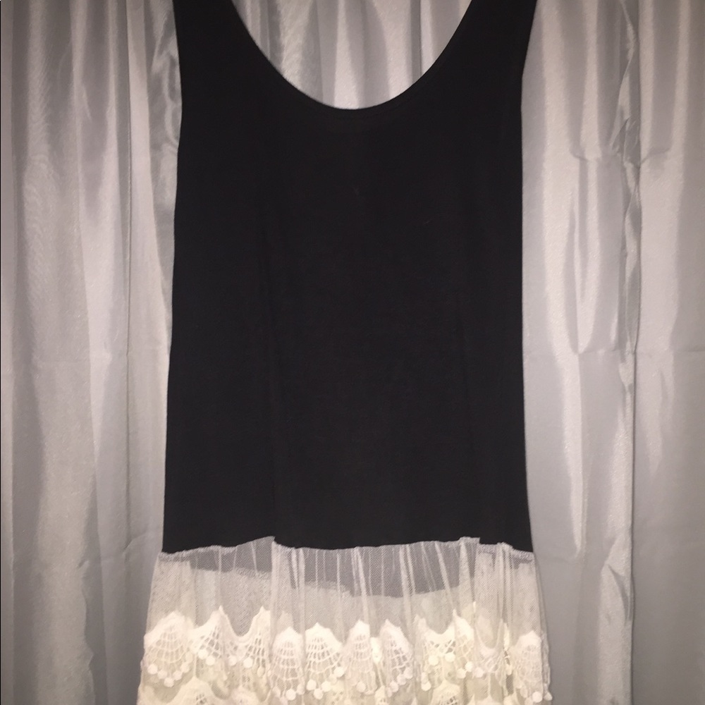 Tank top with lace detail